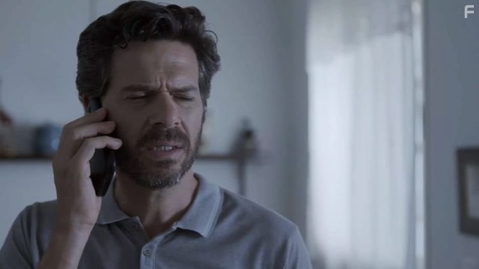 Ishai Golan in Фальшивый флаг (2014)