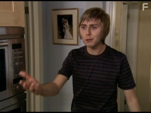 James Buckley in Переростки (2008)
