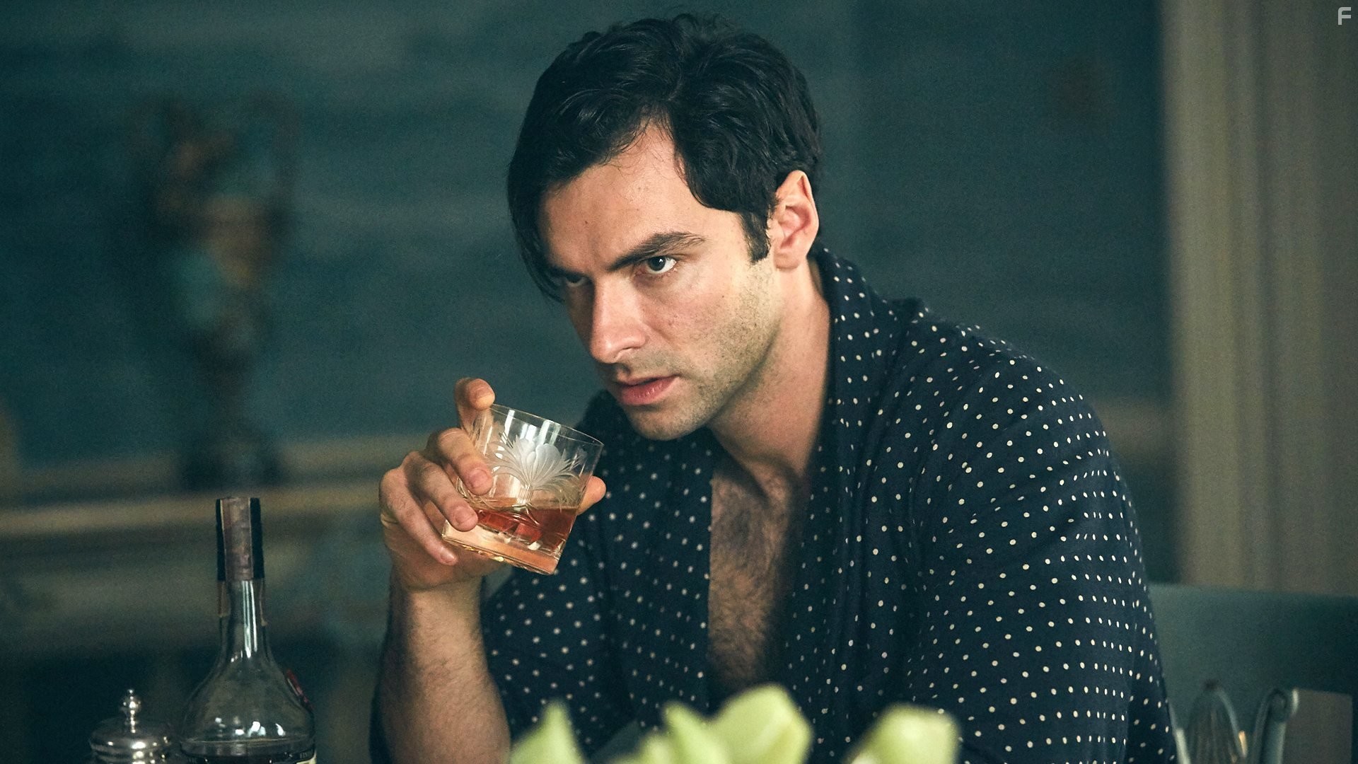 Aidan Turner in И никого не стало (2015)