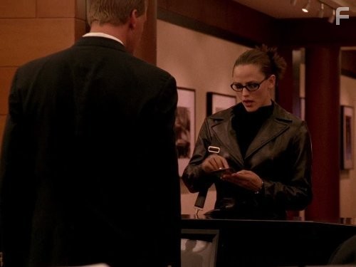 Jennifer Garner in Шпионка (2001)
