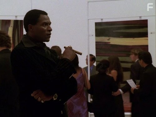 Carl Lumbly in Шпионка (2001)