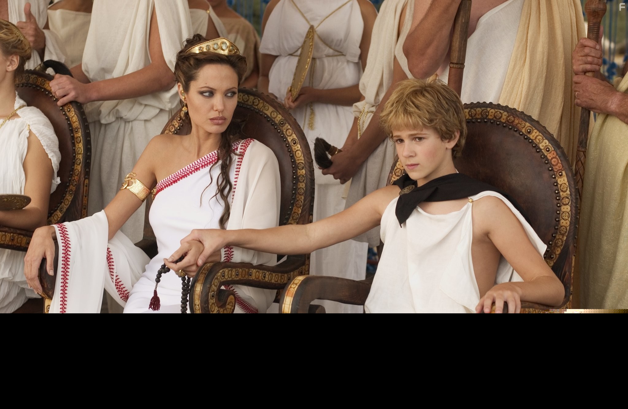 Angelina Jolie and Connor Paolo in Александр (2004)