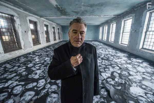 Robert De Niro in Ellis (2015)