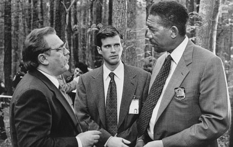 Cary Elwes, Morgan Freeman, and Brian Cox in Целуя девушек (1997)