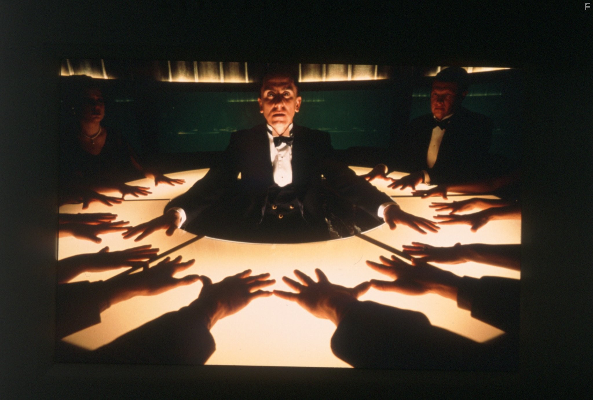 Tim Roth in Непобедимый (2001)