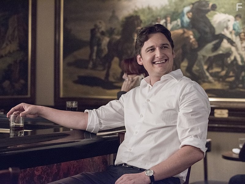 Toby Leonard Moore in Миллиарды (2016)