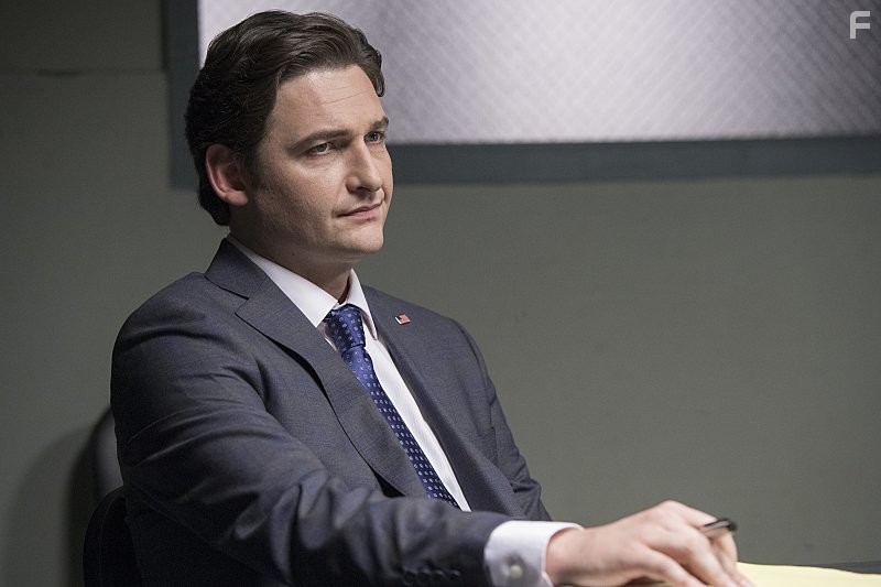 Toby Leonard Moore in Миллиарды (2016)