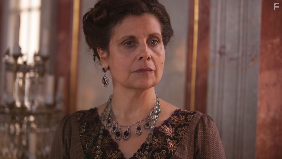 Rebecca Front in Война и мир (2016)
