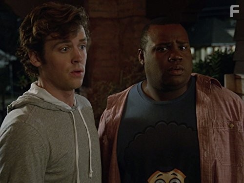 Руководство по выживанию от Купера Баррэта (2016)