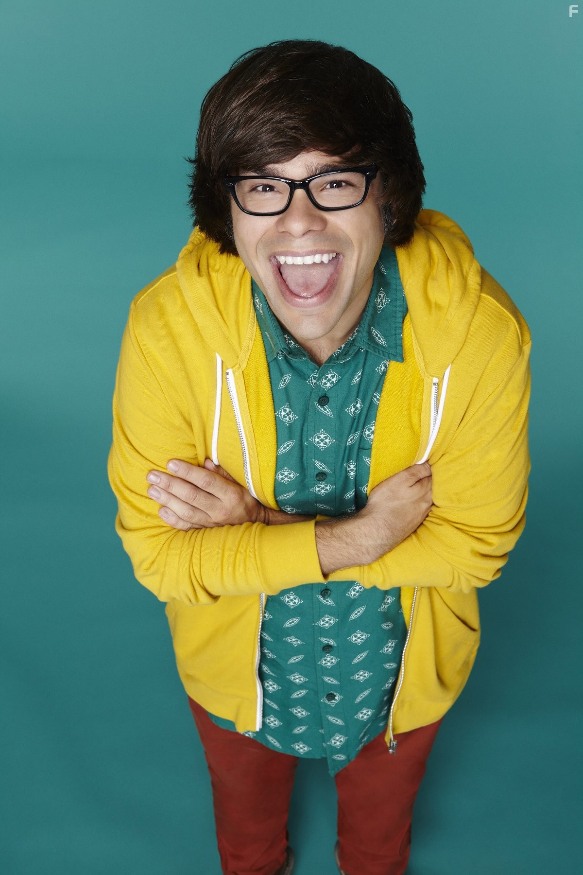 Charlie Saxton in Руководство по выживанию от Купера Баррэта (2016)