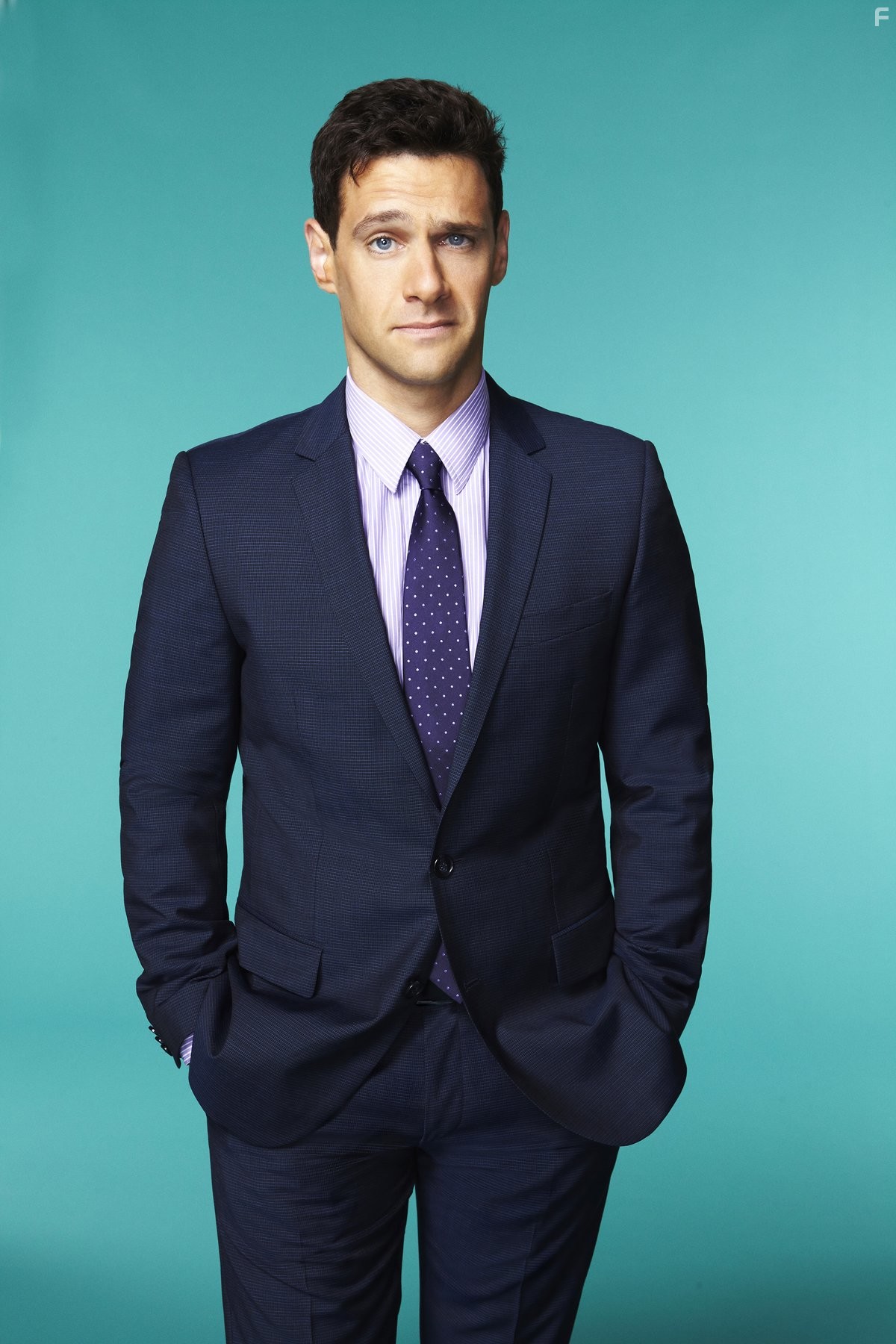 Justin Bartha in Руководство по выживанию от Купера Баррэта (2016)