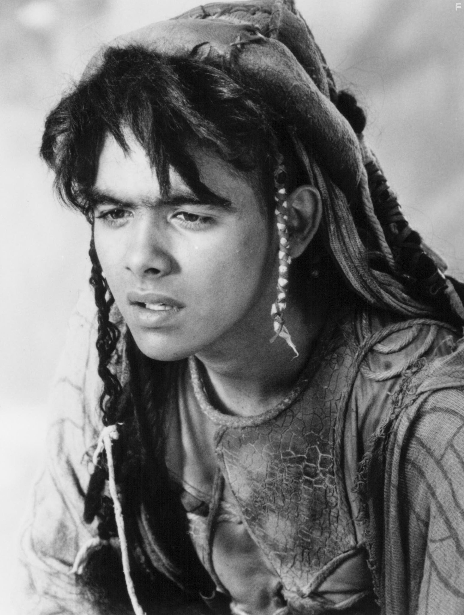 Alexis Cruz in Звёздные врата (1994)