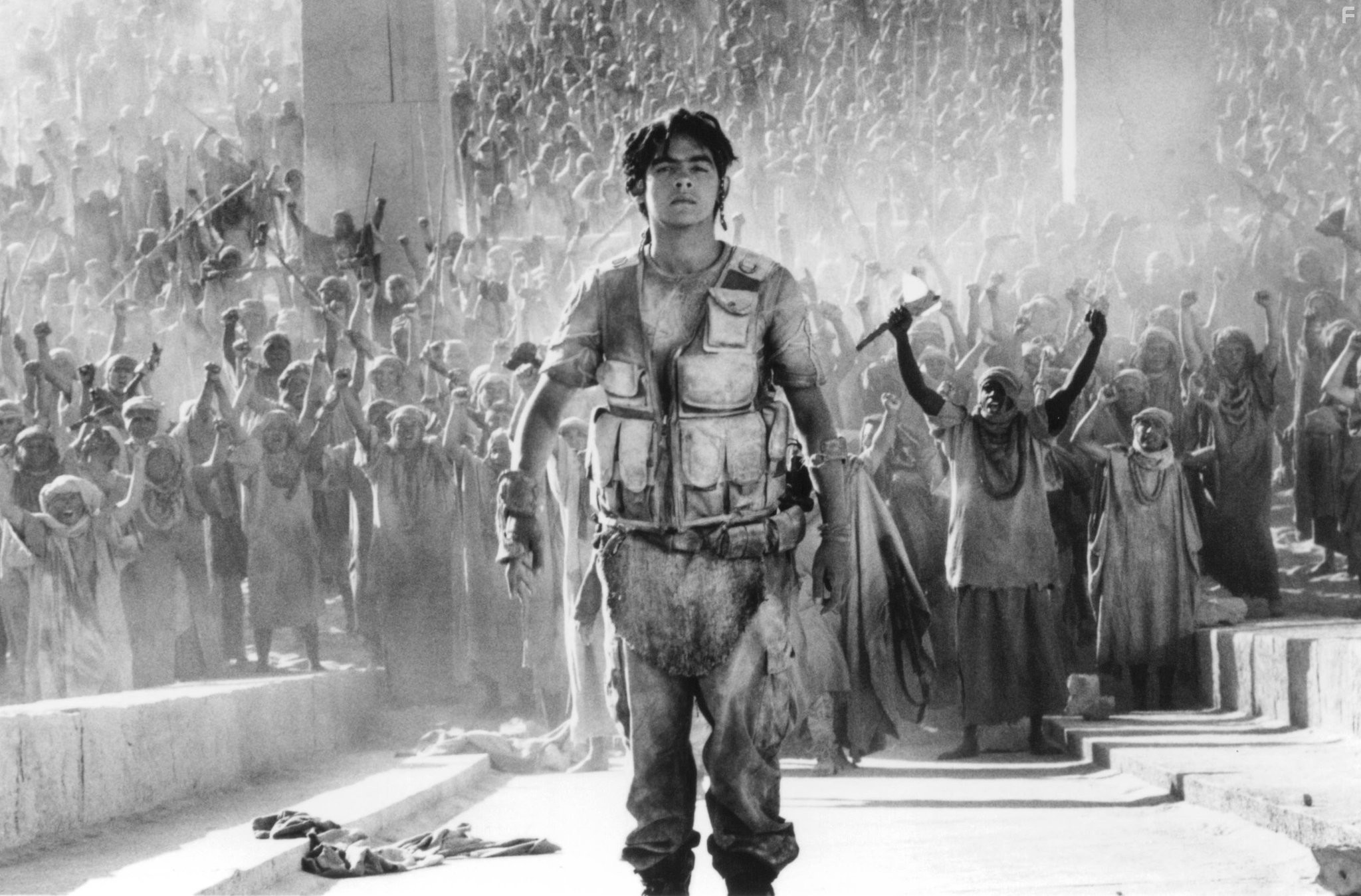 Alexis Cruz in Звёздные врата (1994)