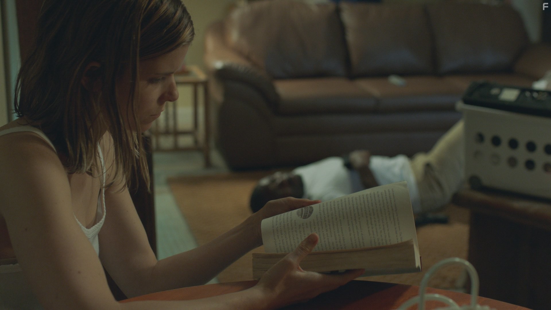 Kate Mara in Пленник (2015)