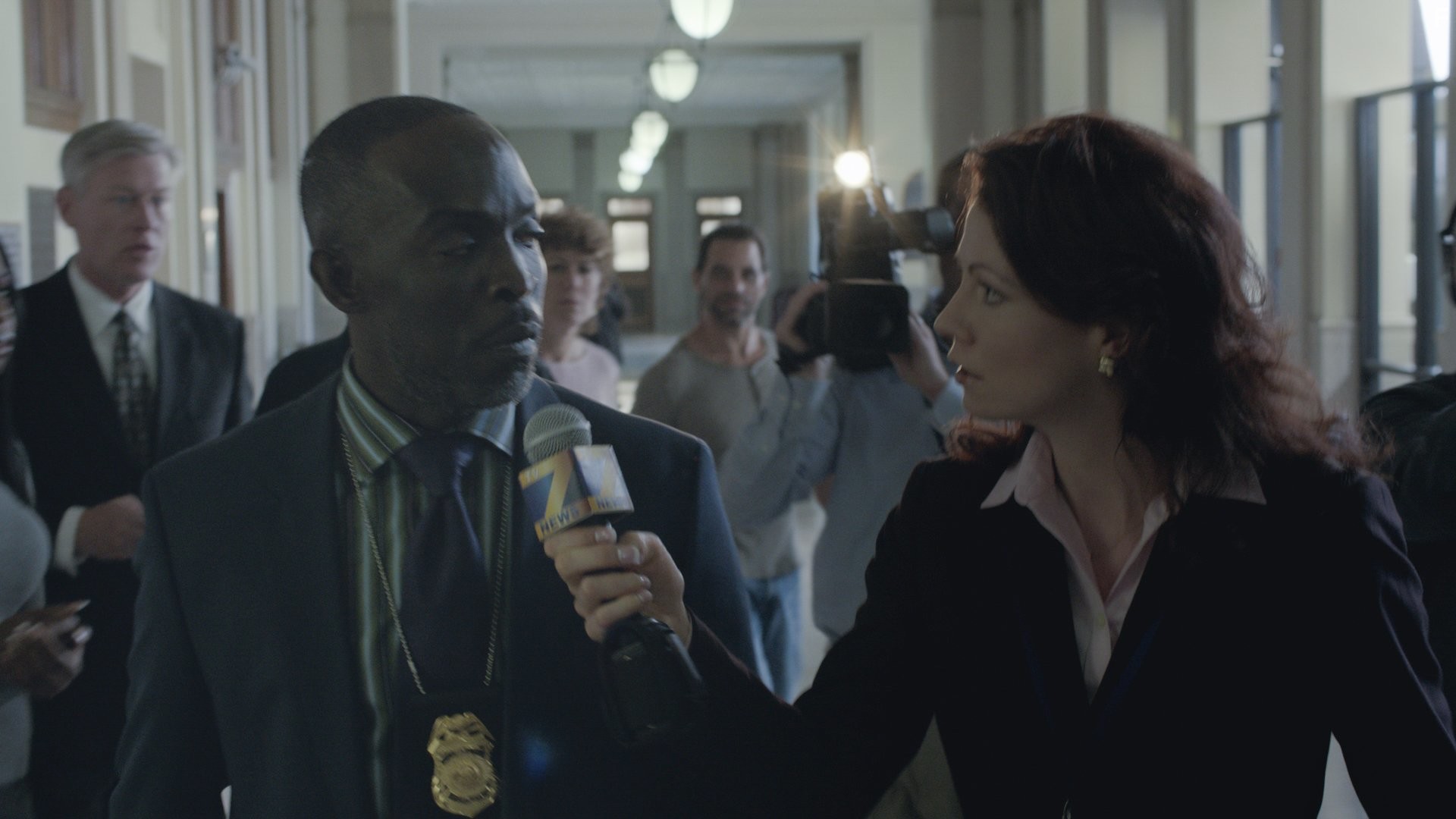 Jessica Oyelowo and Michael Kenneth Williams in Пленник (2015)