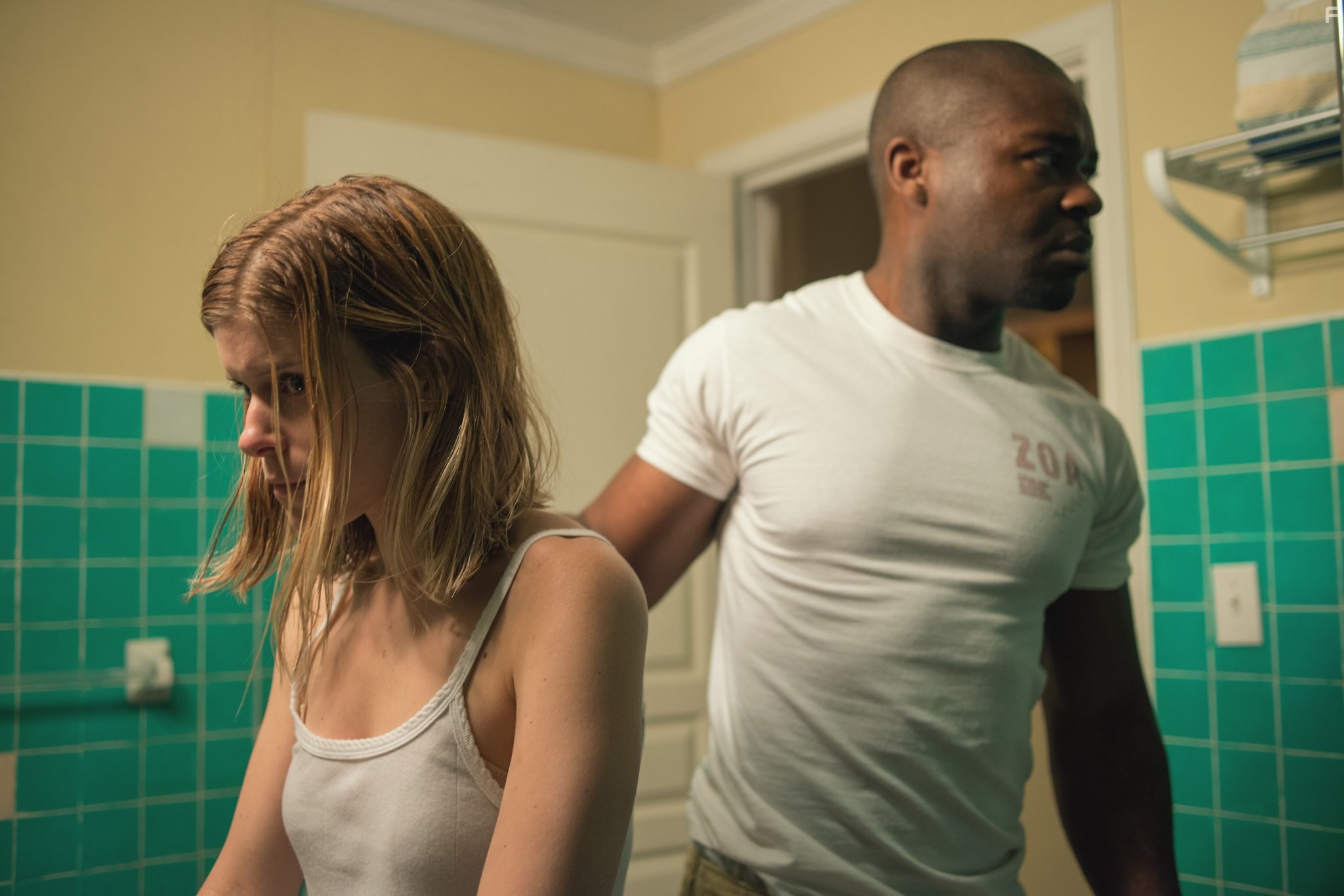 Kate Mara and David Oyelowo in Пленник (2015)