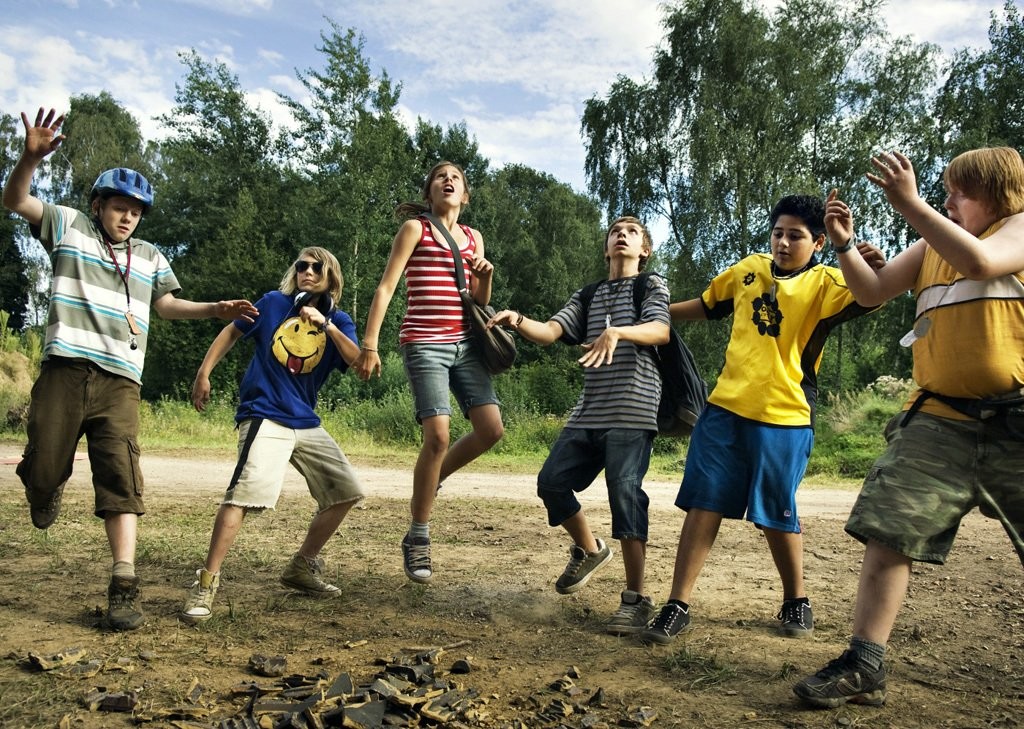 Manuel Steitz, Nicolas Schinseck, Leonie Tepe, Robin Walter, Javidan Imani, and David H?rten in Vorstadtkrokodile (2009)