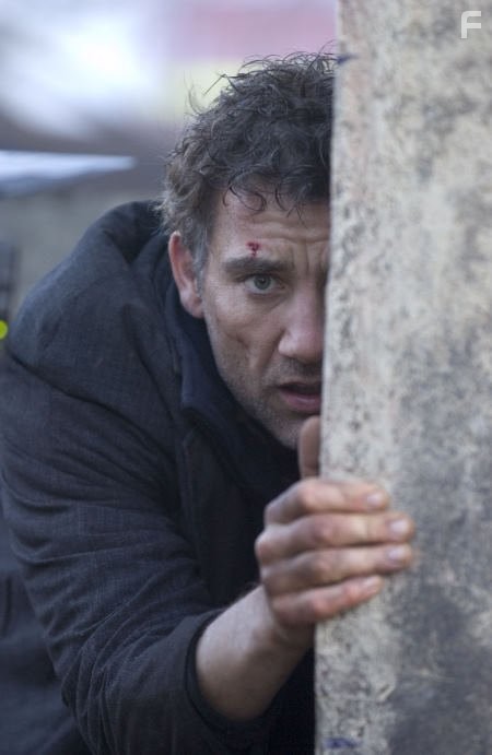 Clive Owen in Дитя человеческое (2006)