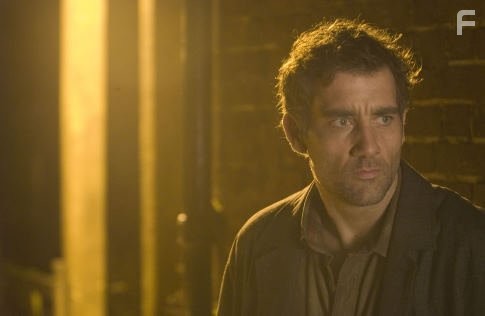 Clive Owen in Дитя человеческое (2006)