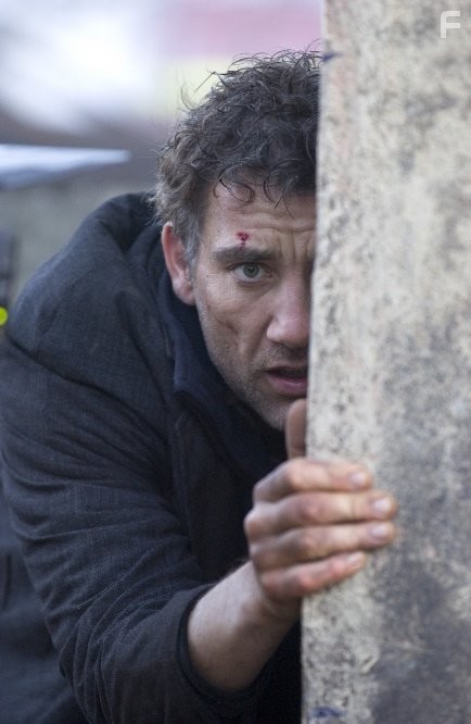 Clive Owen in Дитя человеческое (2006)