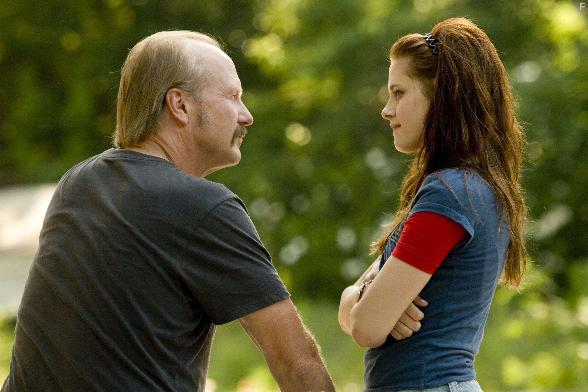 William Hurt and Kristen Stewart in Желтый платочек счастья (2008)
