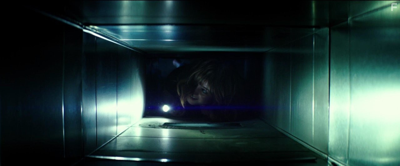 Mary Elizabeth Winstead in Кловерфилд, 10 (2016)