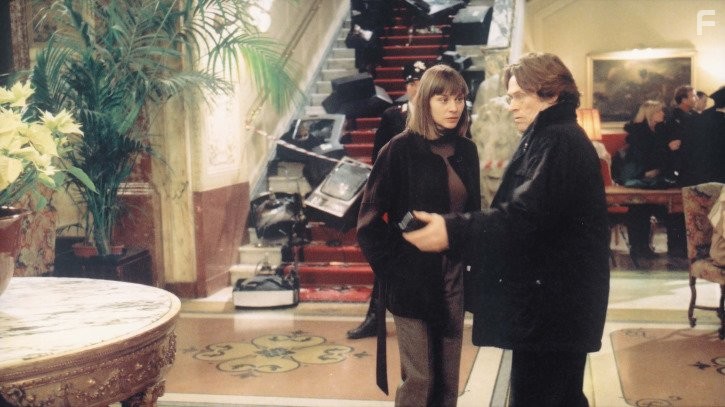 Willem Dafoe and Christiane Paul in Пыль времени (2008)