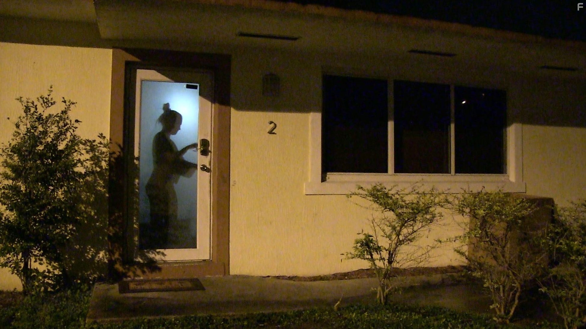 Разыскиваются горячие девушки (2015)