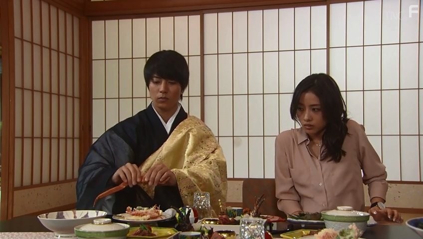 Tomohisa Yamashita and Satomi Ishihara in 5 ji Kara 9 ji Made ~ Watashi ni Koi Shita Ikemen Sugiru Ob?san (2015)