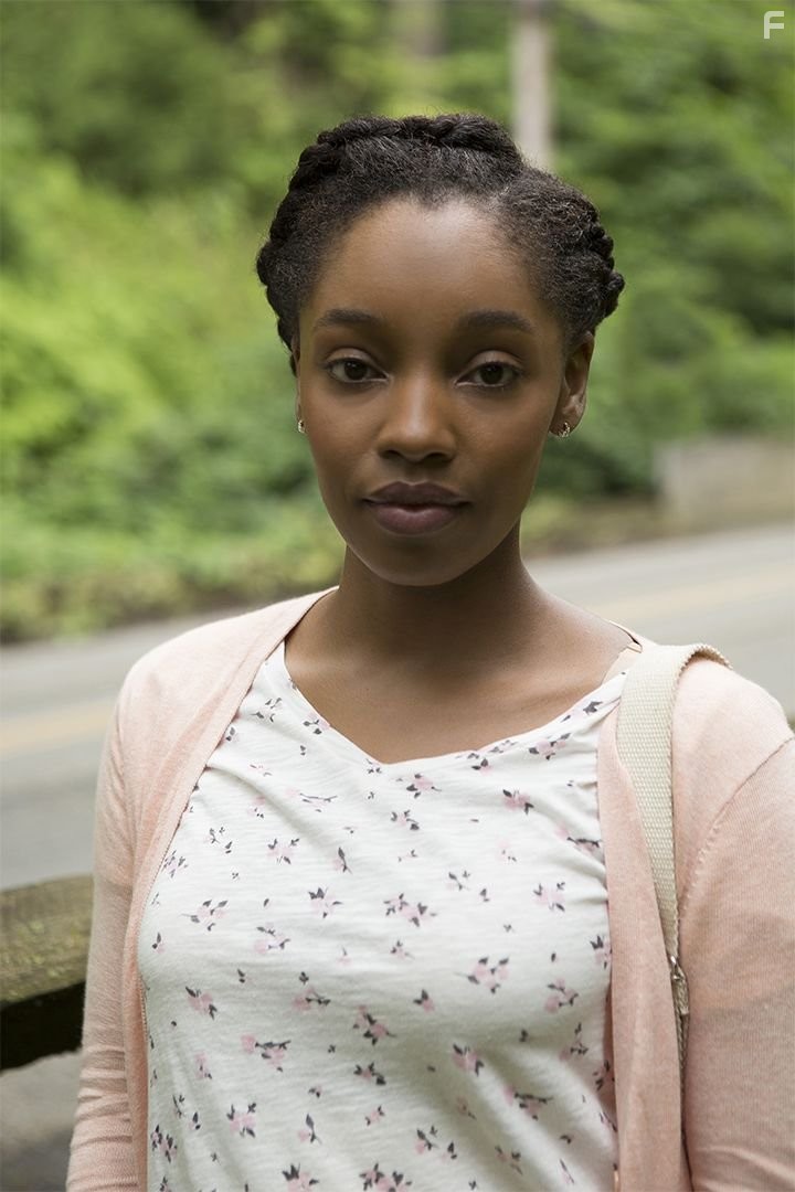 Christina Jackson in Изгои (2016)