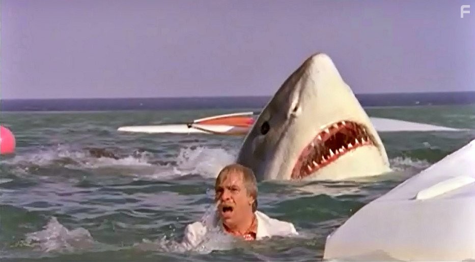 L'ultimo squalo (1981)