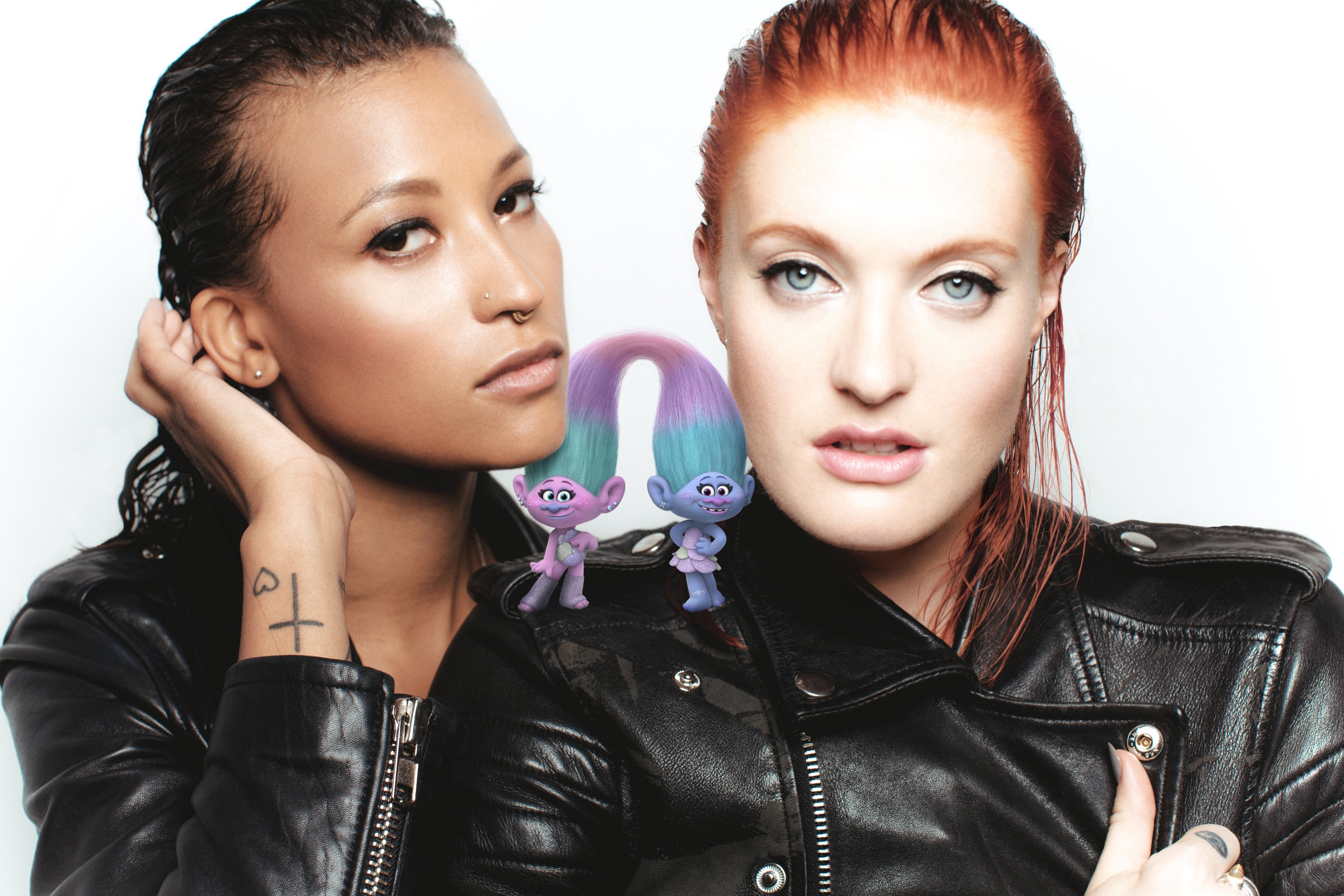 Icona Pop, Aino Jawo, and Caroline Hjelt in Тролли (2016)
