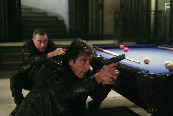 Robert De Niro and Al Pacino in Право на убийство (2008)