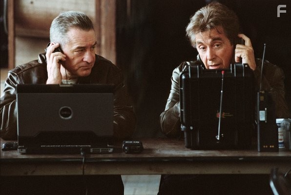 Robert De Niro and Al Pacino in Право на убийство (2008)