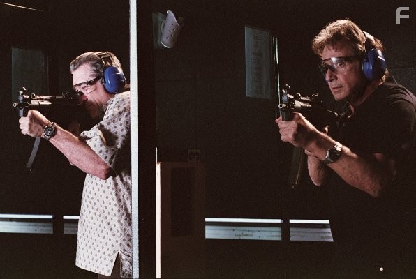 Robert De Niro and Al Pacino in Право на убийство (2008)
