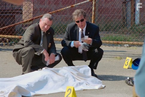 Robert De Niro and Al Pacino in Право на убийство (2008)