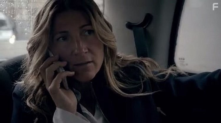 Eve Best in Счастливчик (2016)