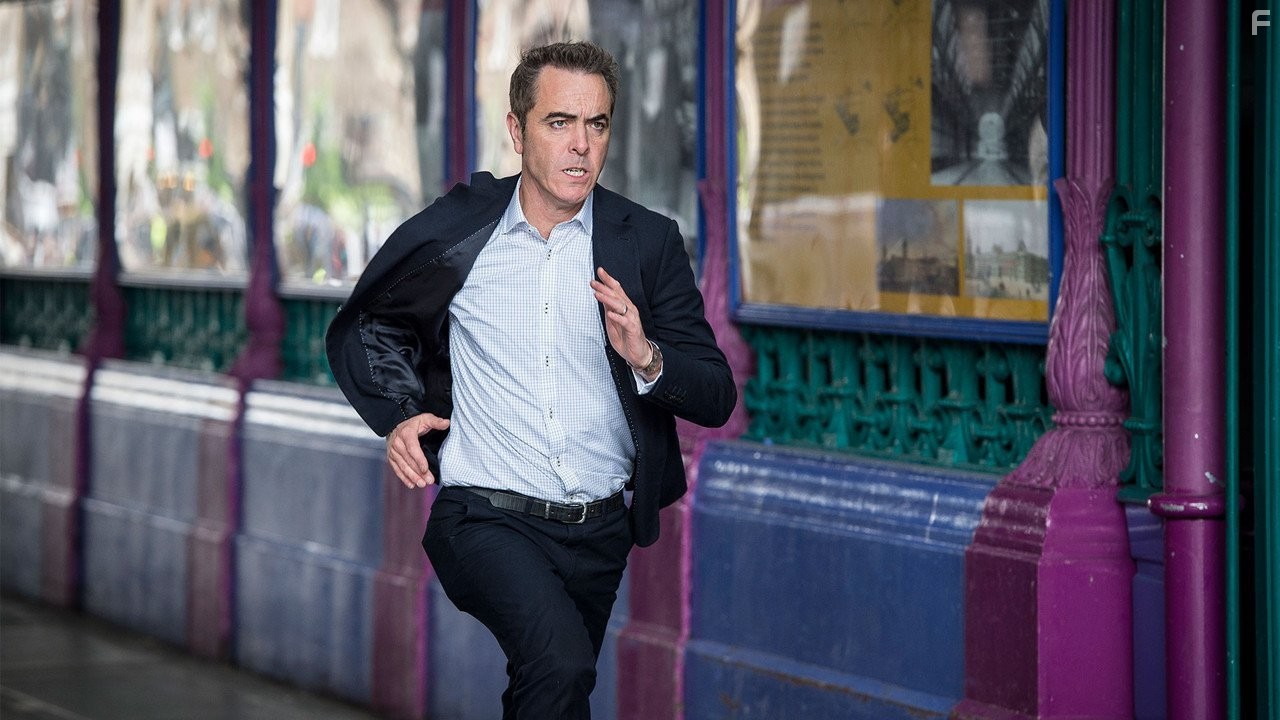 James Nesbitt in Счастливчик (2016)