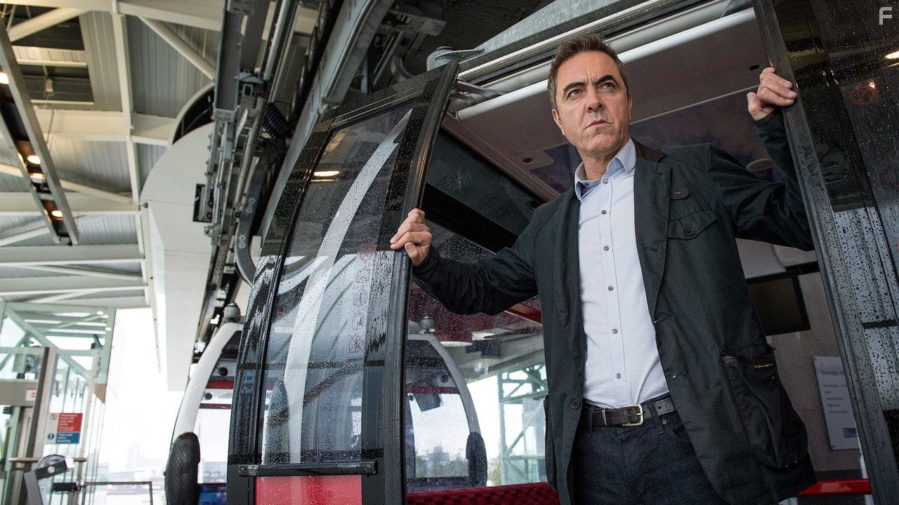 James Nesbitt in Счастливчик (2016)