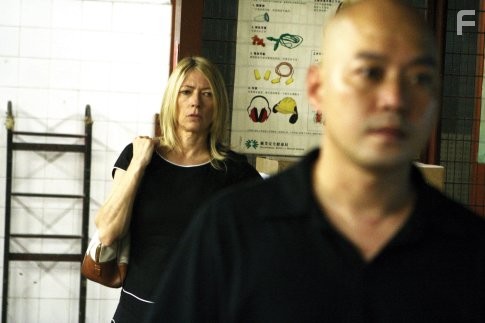 Kim Gordon in Выход на посадку (2007)
