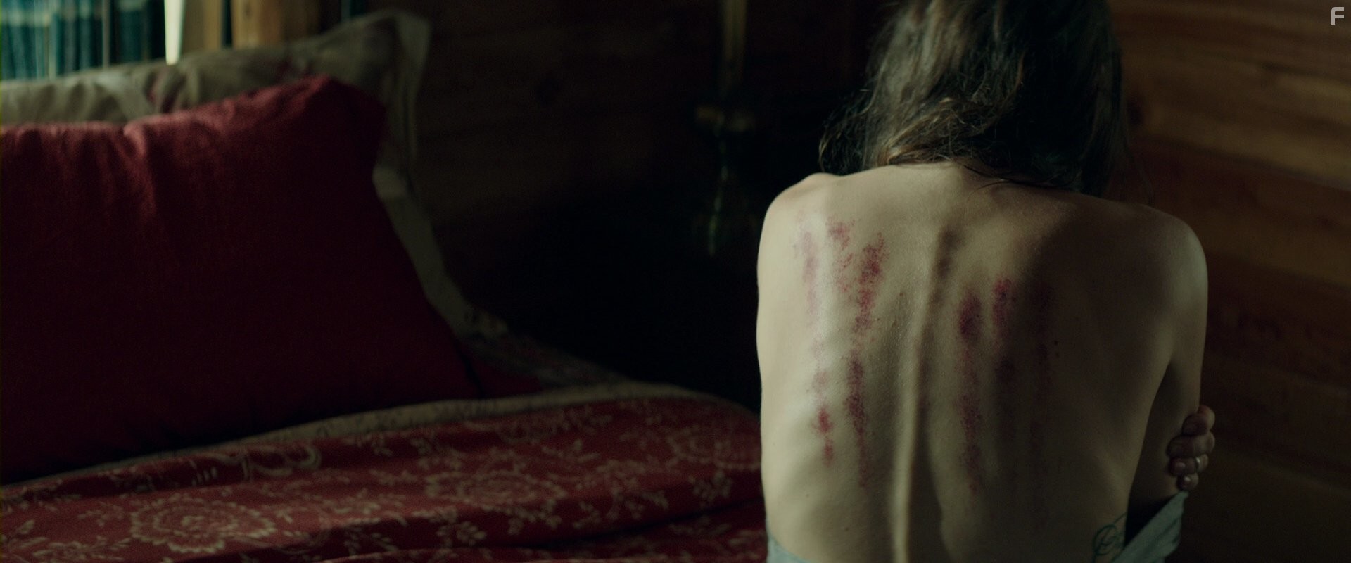 Nadine Crocker in Лихорадка (2016)