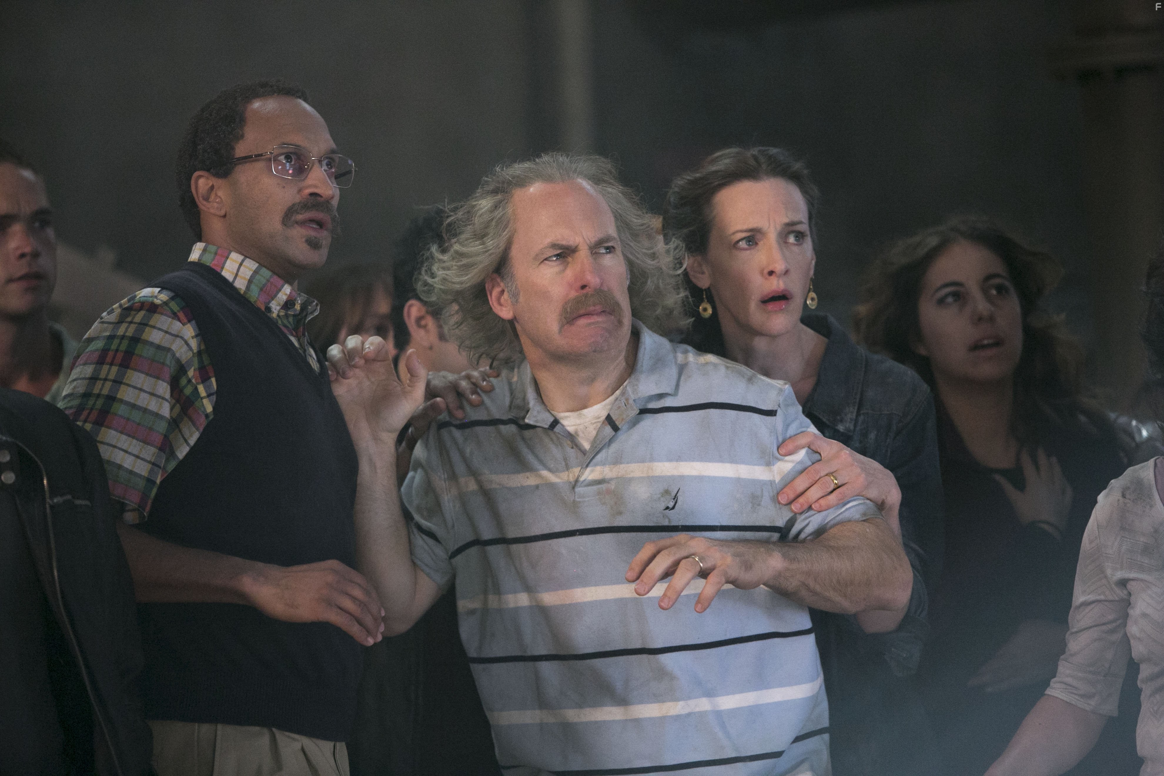 Joan Cusack, Bob Odenkirk, and Keegan-Michael Key in Хватай и беги (2015)