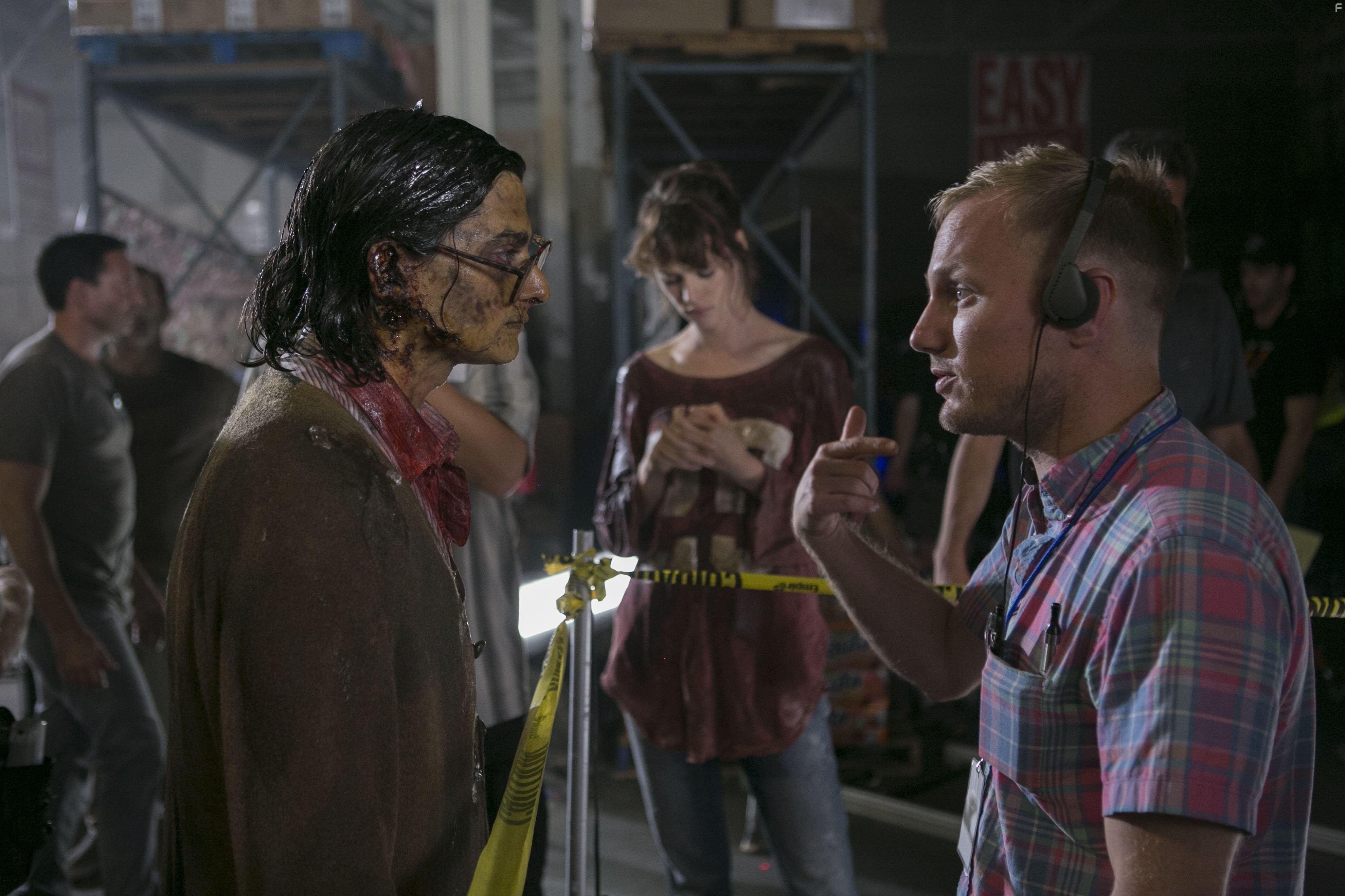 Robbie Pickering, Josh Fadem, and Mackenzie Davis in Хватай и беги (2015)