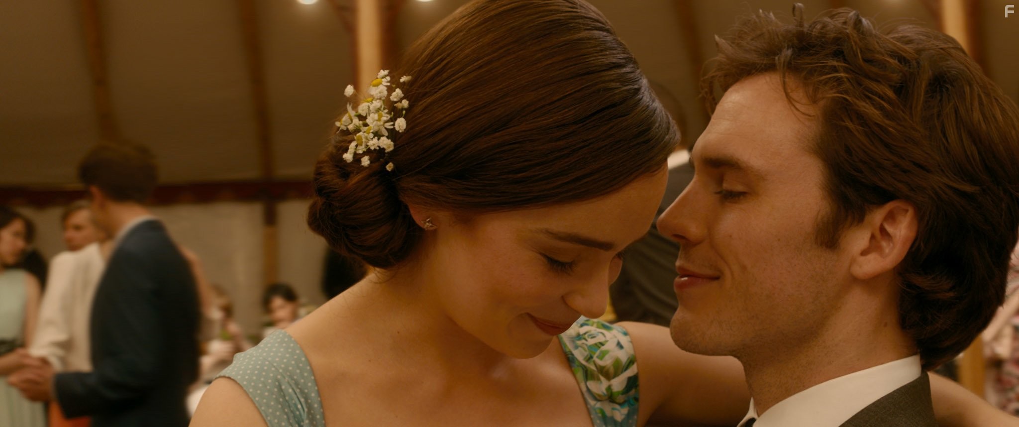 Sam Claflin and Emilia Clarke in До встречи с тобой (2016)