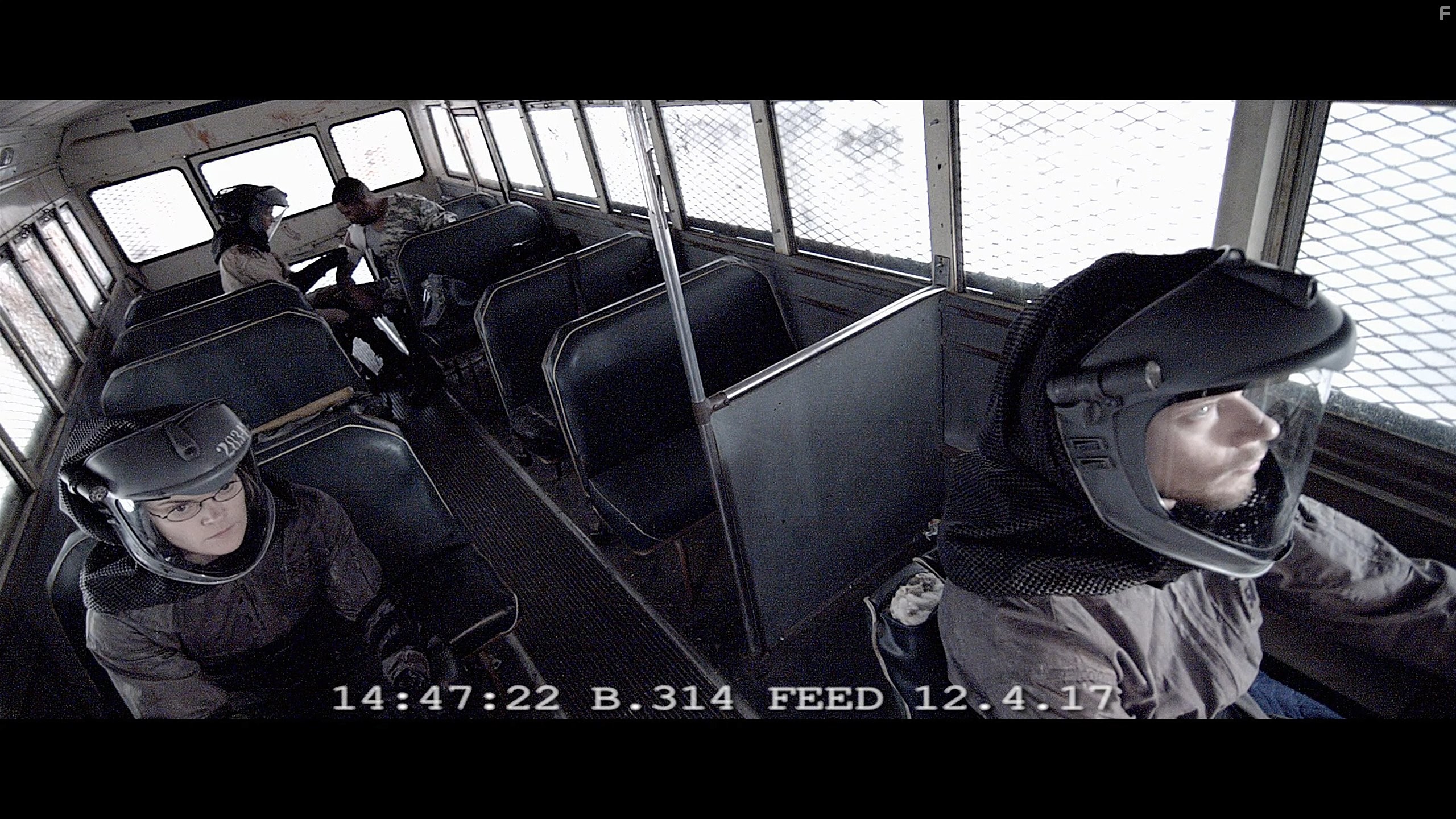 Mekhi Phifer, Rachel Nichols, Alfie Allen, and Missi Pyle in Пандемия (2016)