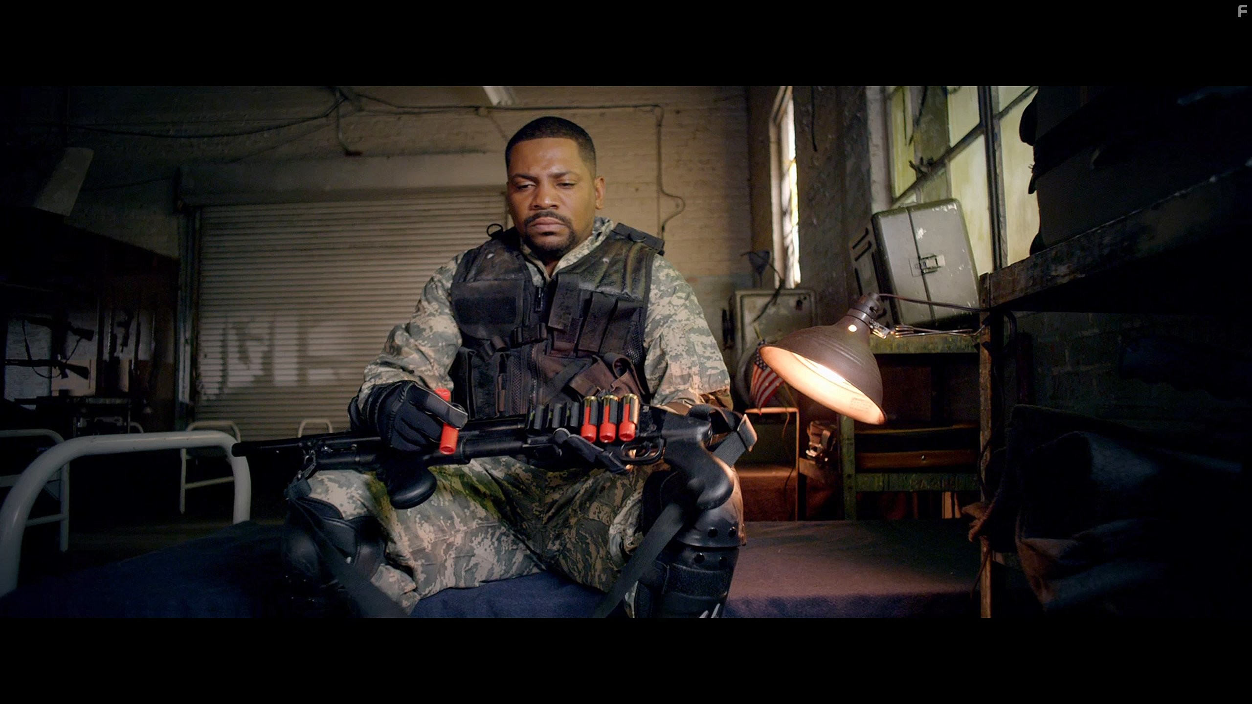 Mekhi Phifer in Пандемия (2016)