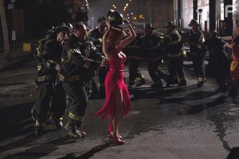 Kate Winslet in Любовь и сигареты (2005)