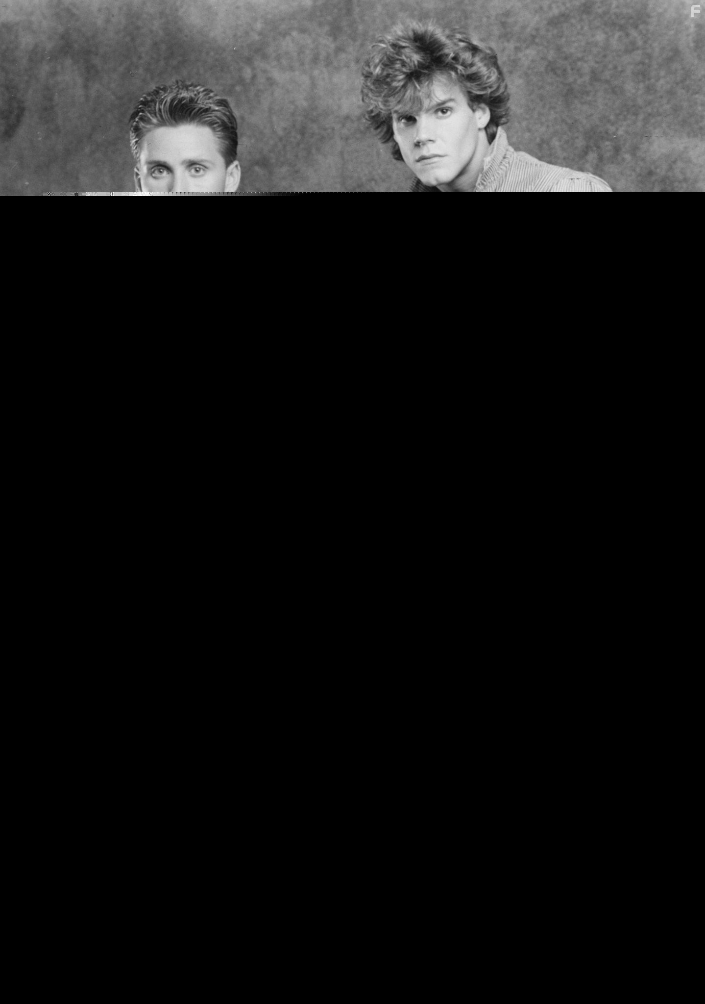 Emilio Estevez, Kim Delaney, and Craig Sheffer in Это было тогда... Это есть и сейчас (1985)