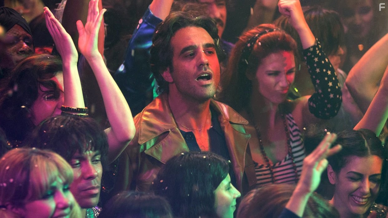 Bobby Cannavale and  in Винил (2016)