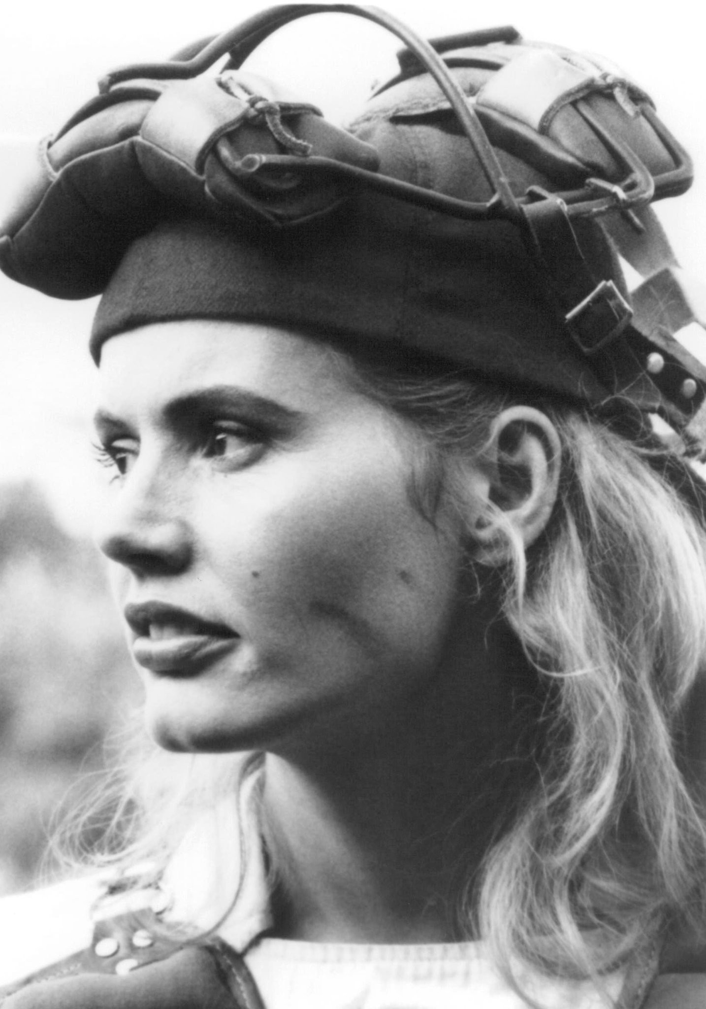 Geena Davis in Их собственная лига (1992)